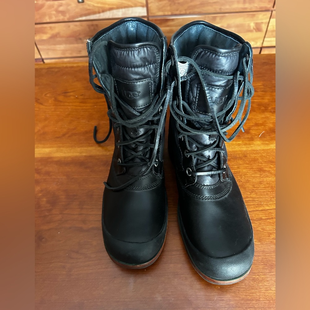 NWOB Boots